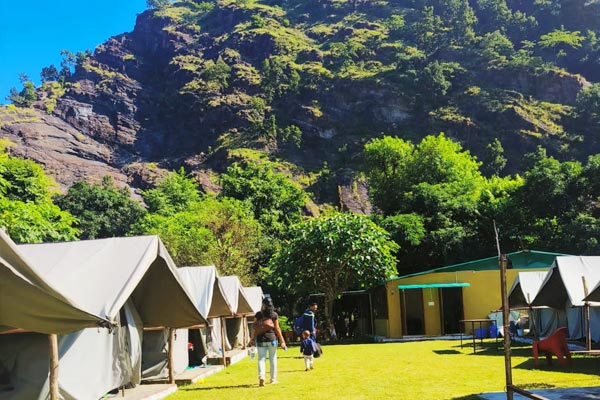 2r-Camp