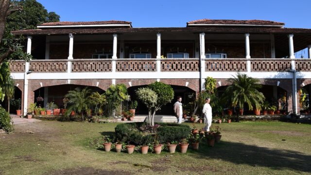 Sadhakgram_02