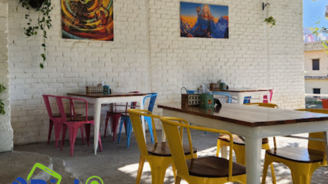 Secret-Garden-Cafe