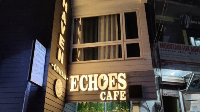 echoes-cafe