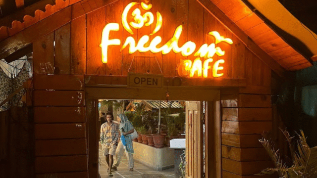 freedom-cafe
