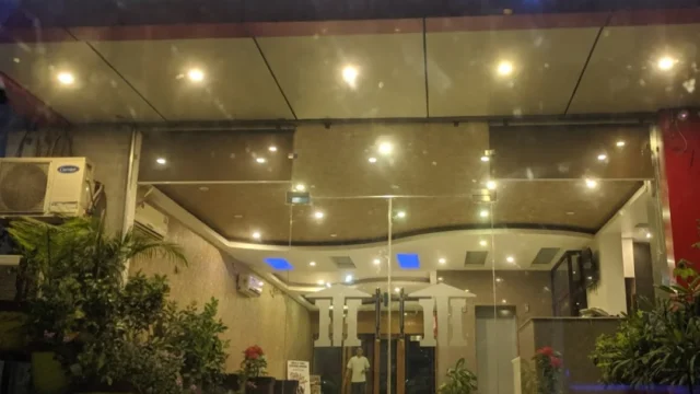hotel-trihari