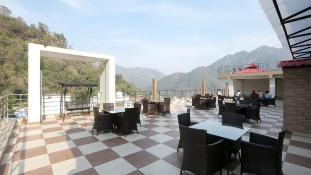 Bonfire Hostels Rishikesh