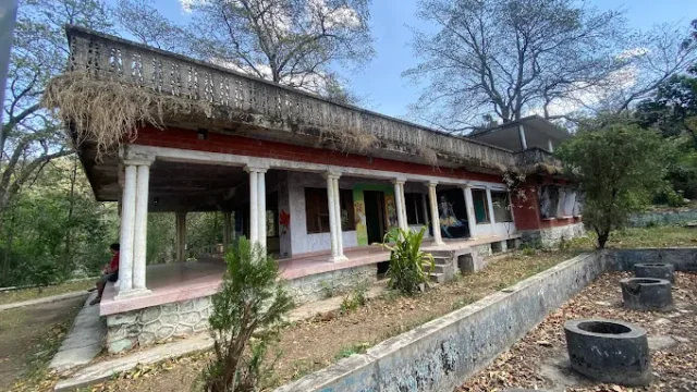 Maharishi Mahesh Yogi’s Ashram